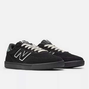 New Balance Numeric 440 V2 Shoe